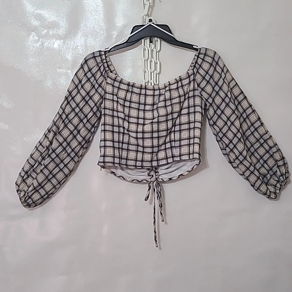 Zara Women's Plaid Long Sleeve Crop Black & White Top‎ Size Medium NEW WITH TAGS